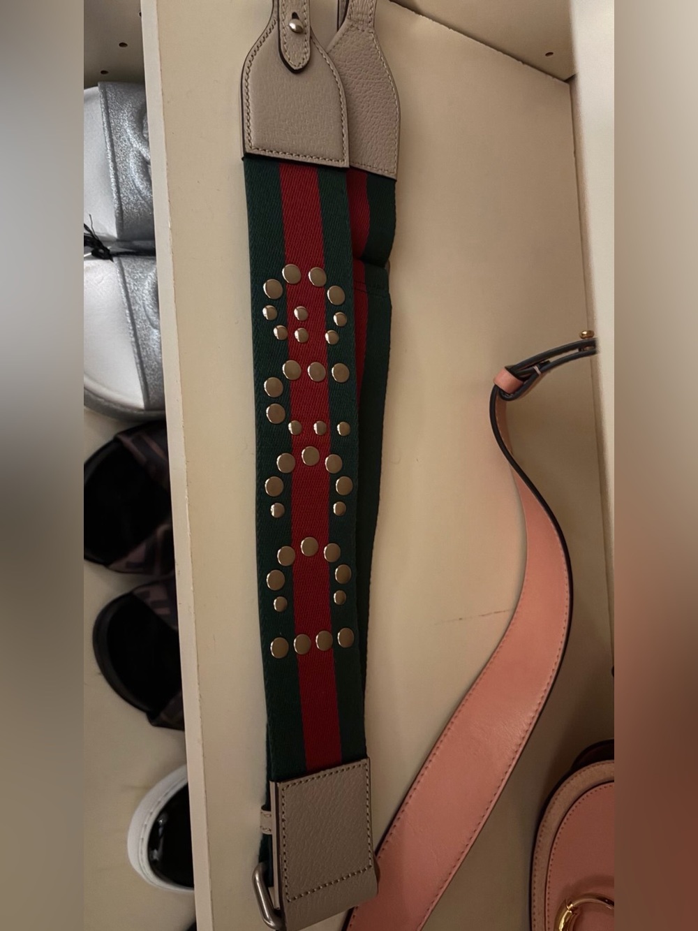 Gucci adjustable strap